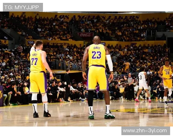 东契奇再度封盖詹姆斯骑士双向球员汤姆林究竟有何神奇之处 东契奇再度封盖詹姆斯骑士双向球员汤姆林究竟有何神奇之处